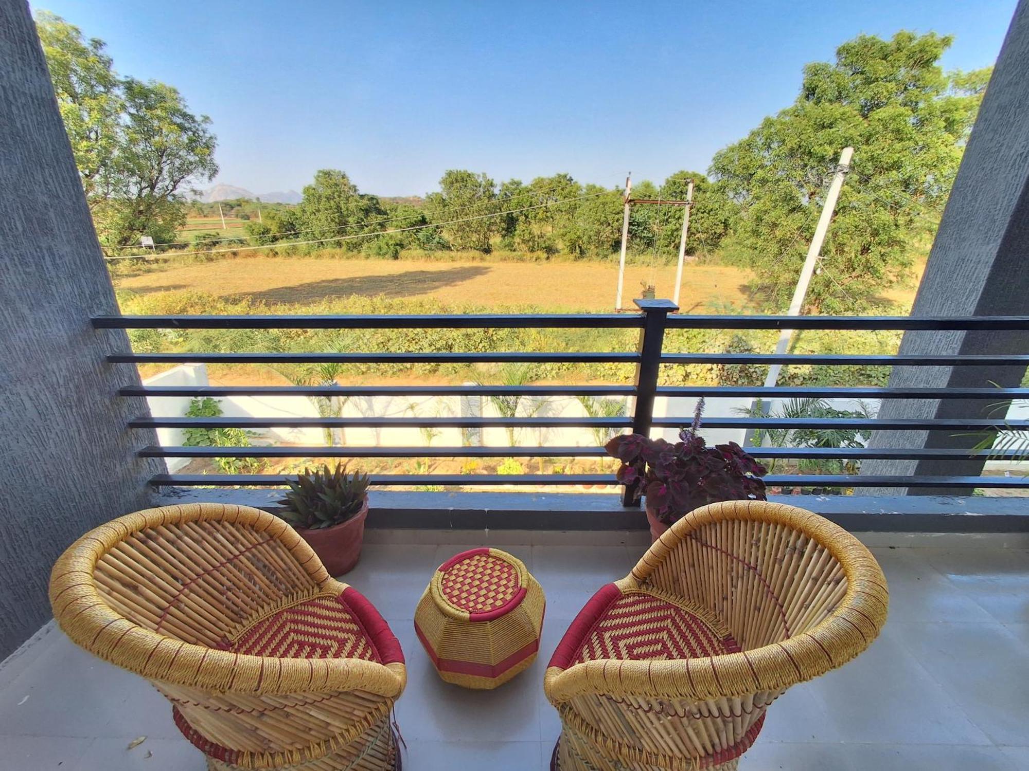 Keen Leopard Homestay Jawai Bandh Extérieur photo